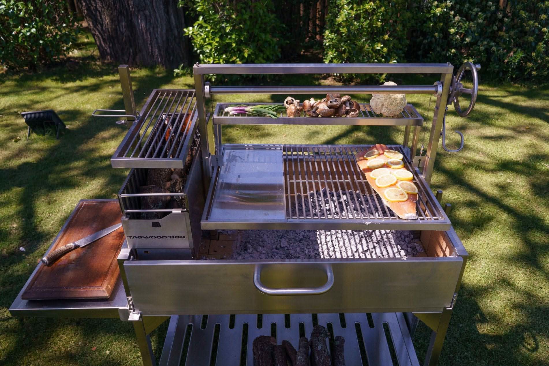 Tagwood BBQ BBQ23SS XL Argentine Santa Maria Grill in 304 stainless steel