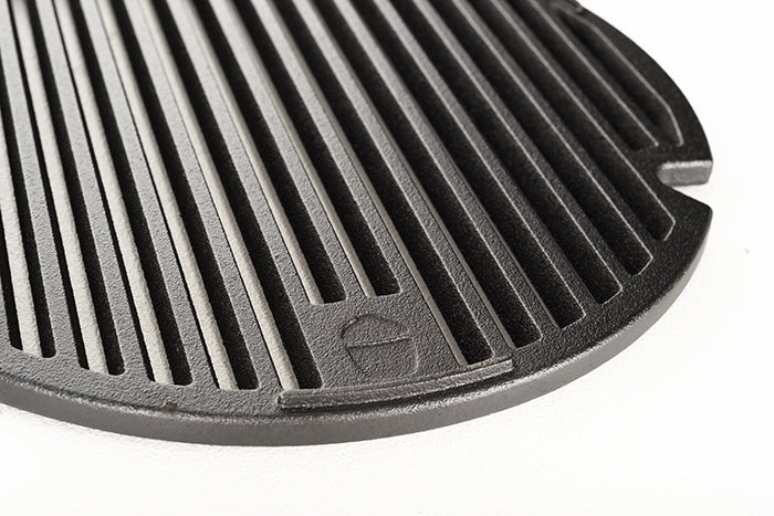 Kamado Joe cast iron sear plate detail