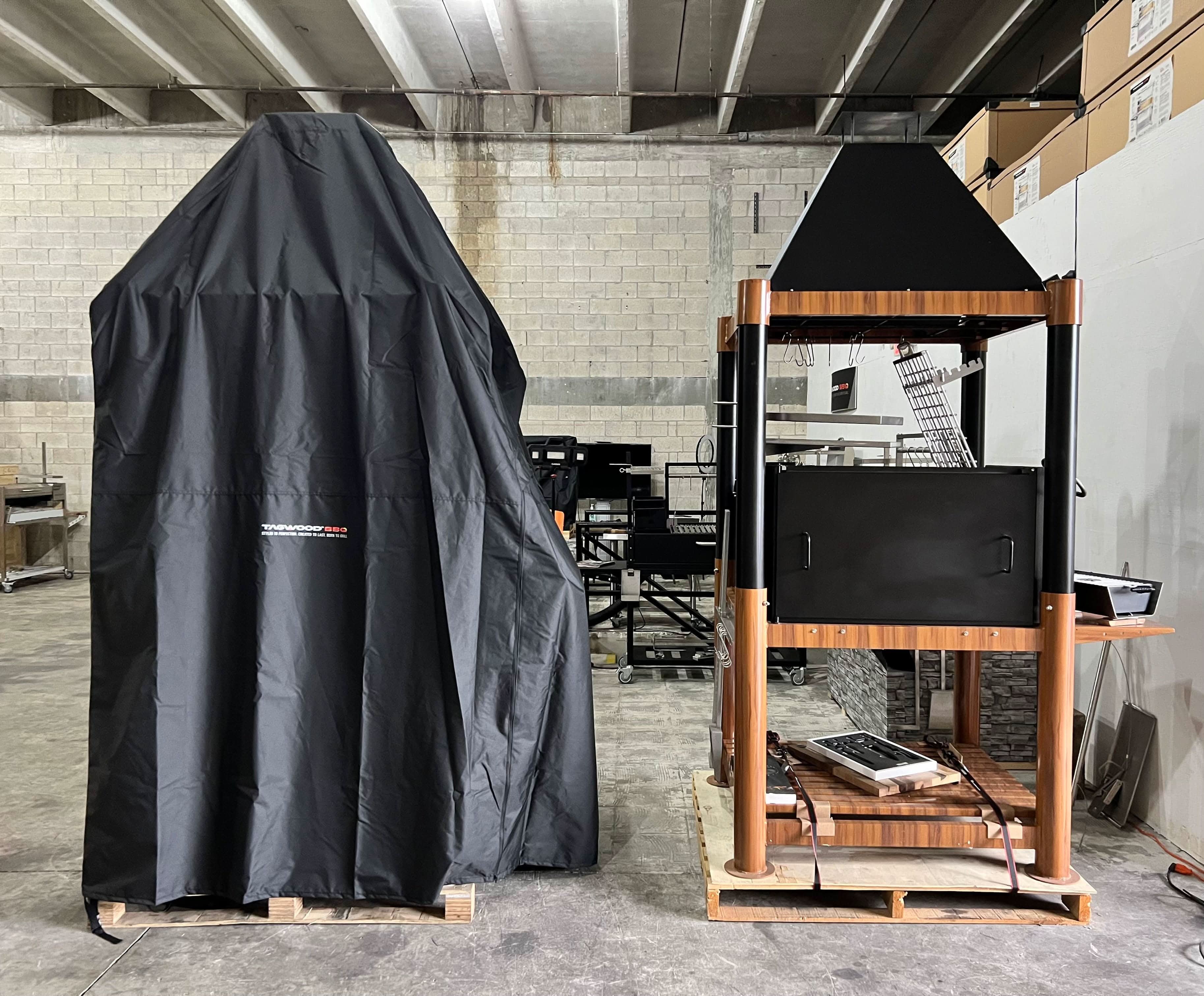 Tagwood BBQ grills and cover -smokeforges