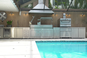 Outdoor kitchen by the pool -smokeforges