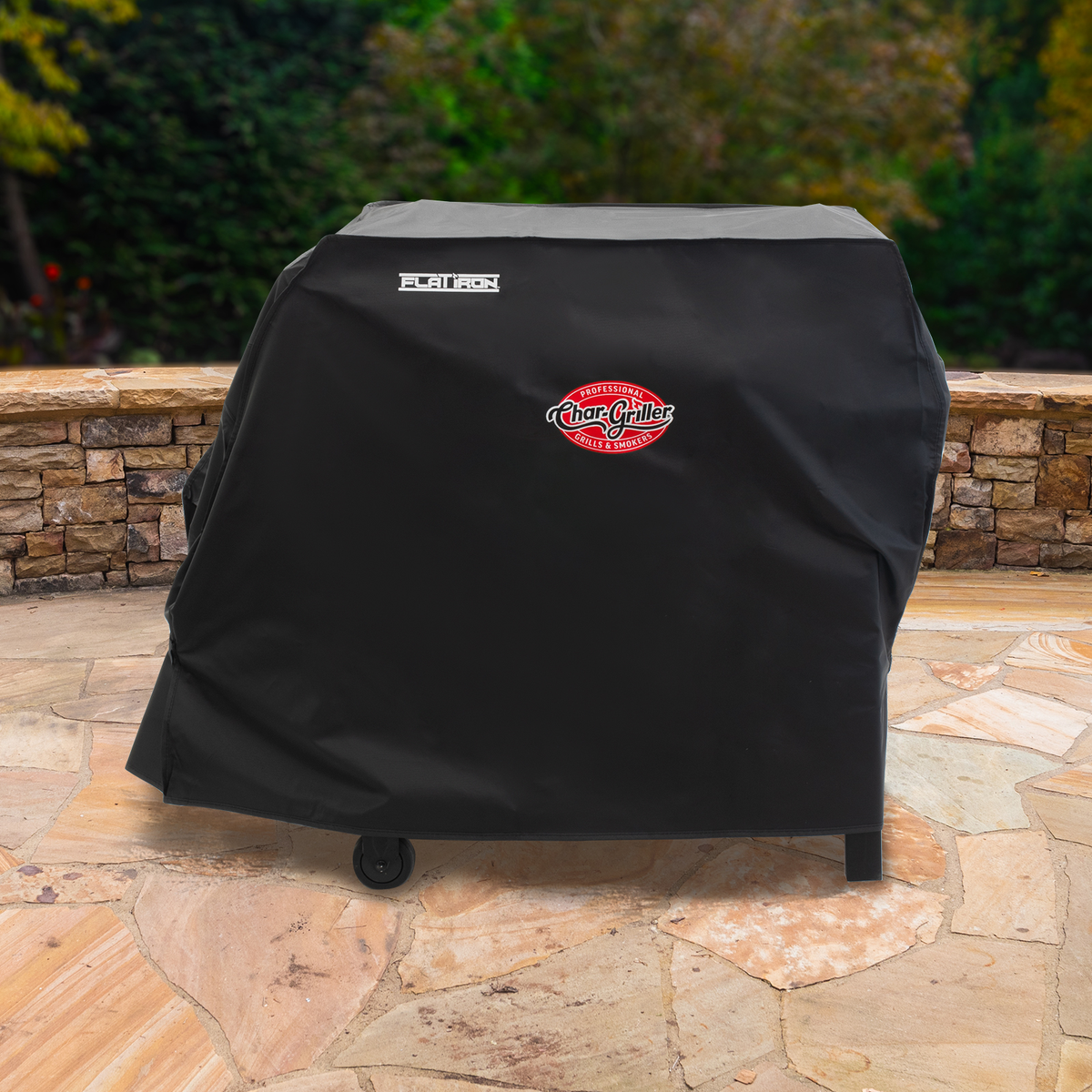 Char-Griller 8175 cover fitted on Flat Iron 2-burner griddle