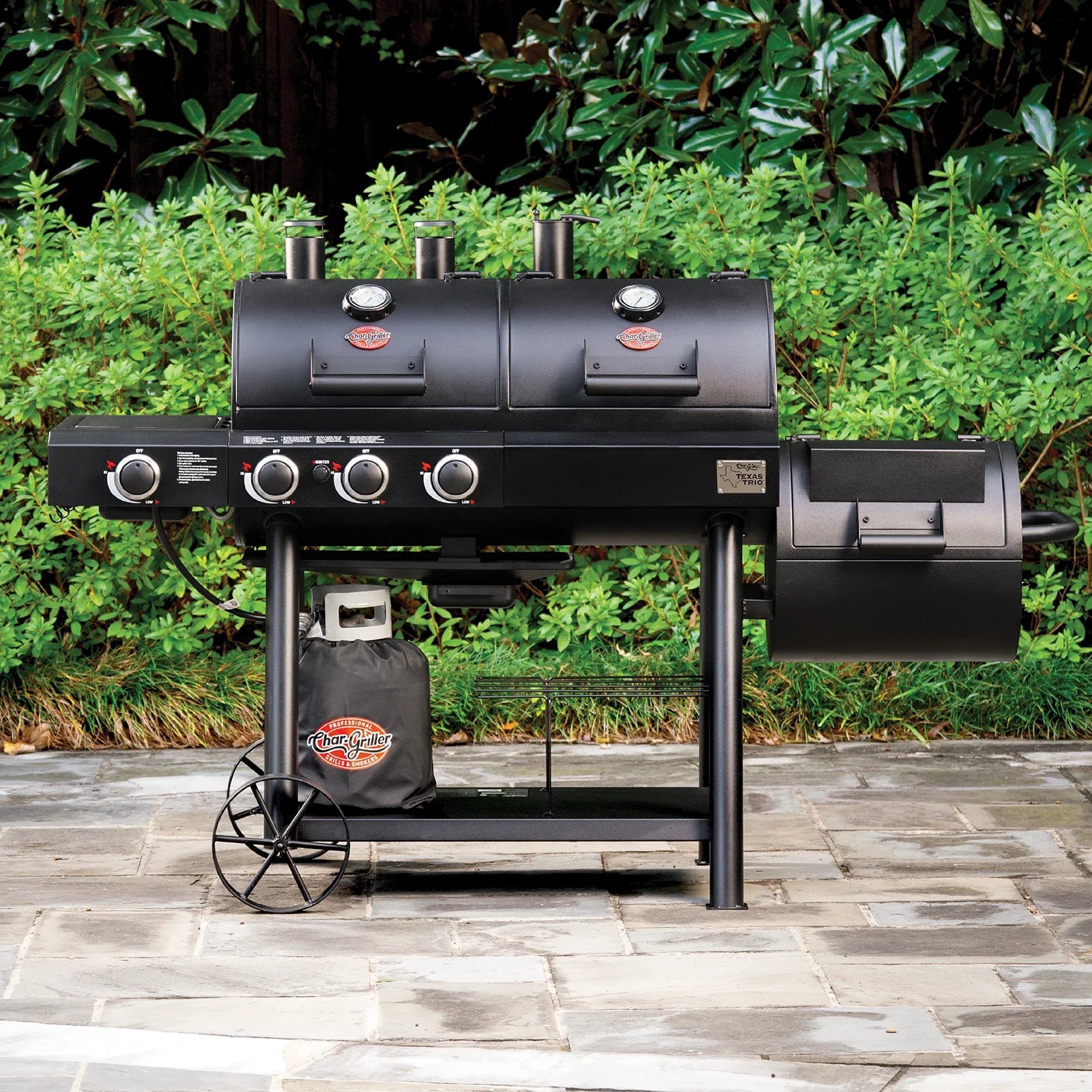 Char-Griller Texas Trio 3070 gas and charcoal grill lifestyle view