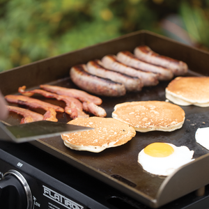 Char-Griller Flat Iron E8217 portable griddle breakfast cooking