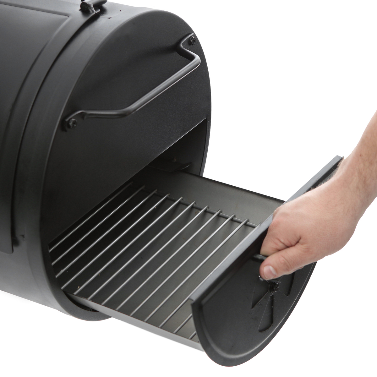 Char-Griller E82424 removable ash pan