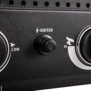 Char-Griller Flat Iron E8428 electronic ignition detail