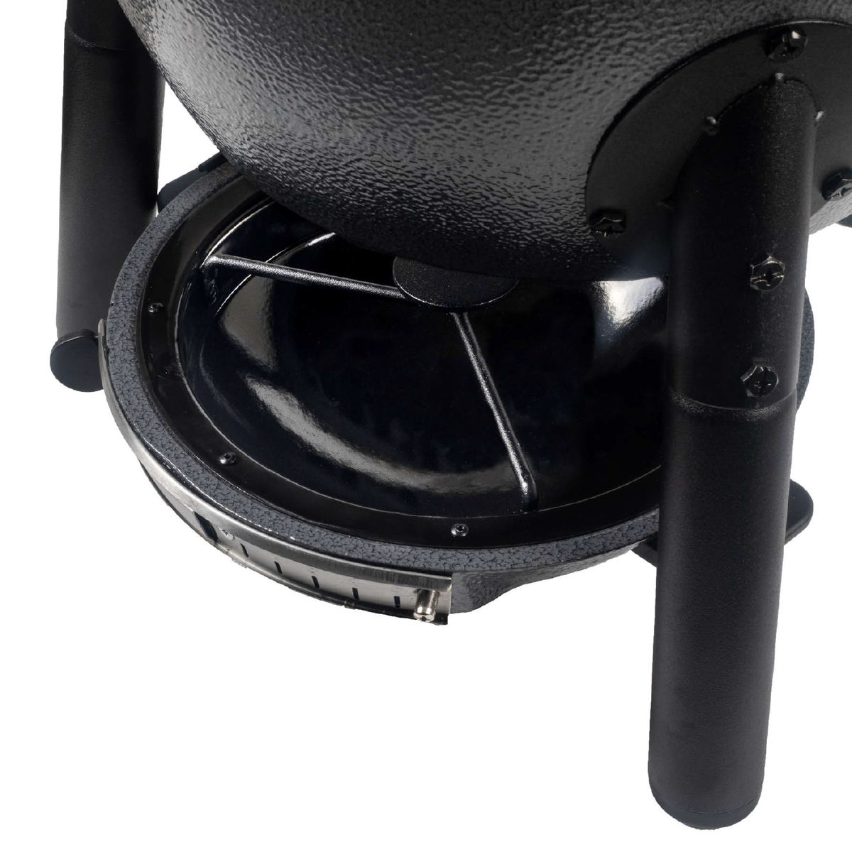 Char-Griller AKORN Jr. E86714 EasyDump ash pan open