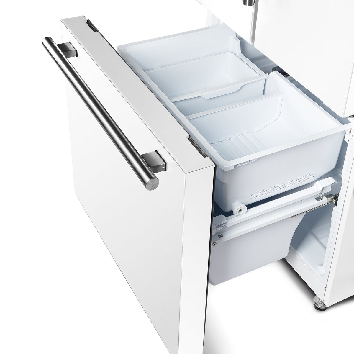 Forno Gallipoli 30-Inch French Door Refrigerator FFFFD1974-31 – White – FFFFD1974 31WHT French Doors Refrigerator 45 Bottom Freezer Open
