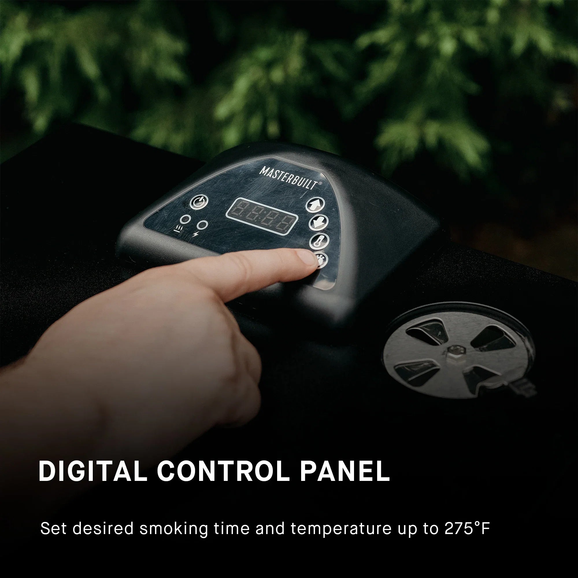 Digital control and side woodchip system on Masterbuilt electric smoker