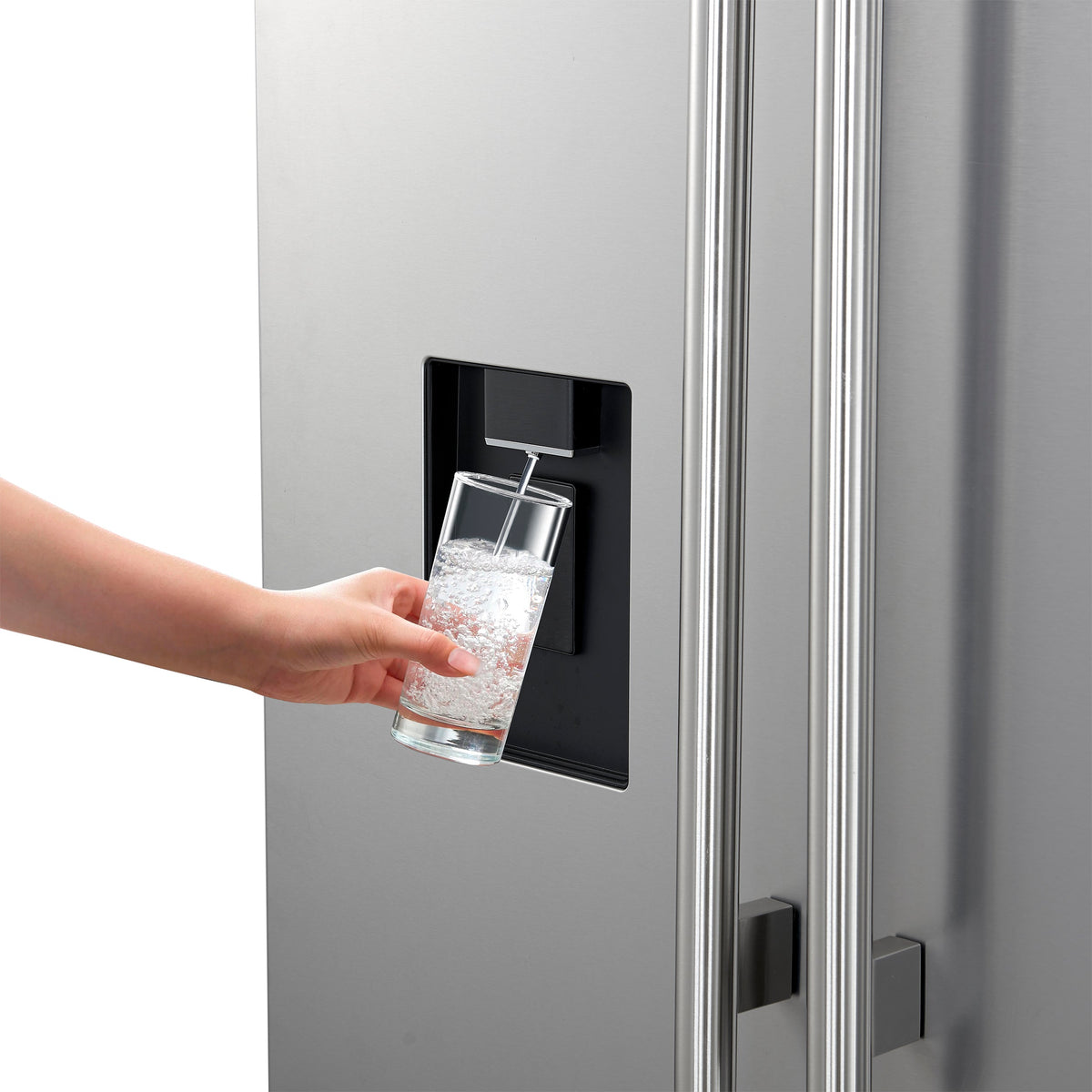 Forno Aosta 36-Inch French Door Refrigerator FFFFD1866-36SB – Stainless Steel – Referigerator FFFFD1866 36SB 2024 11 Closeup WaterDispenser