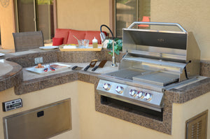 KoKoMo Grills BBQ Griddle Insert inside the KoKoMo Grill