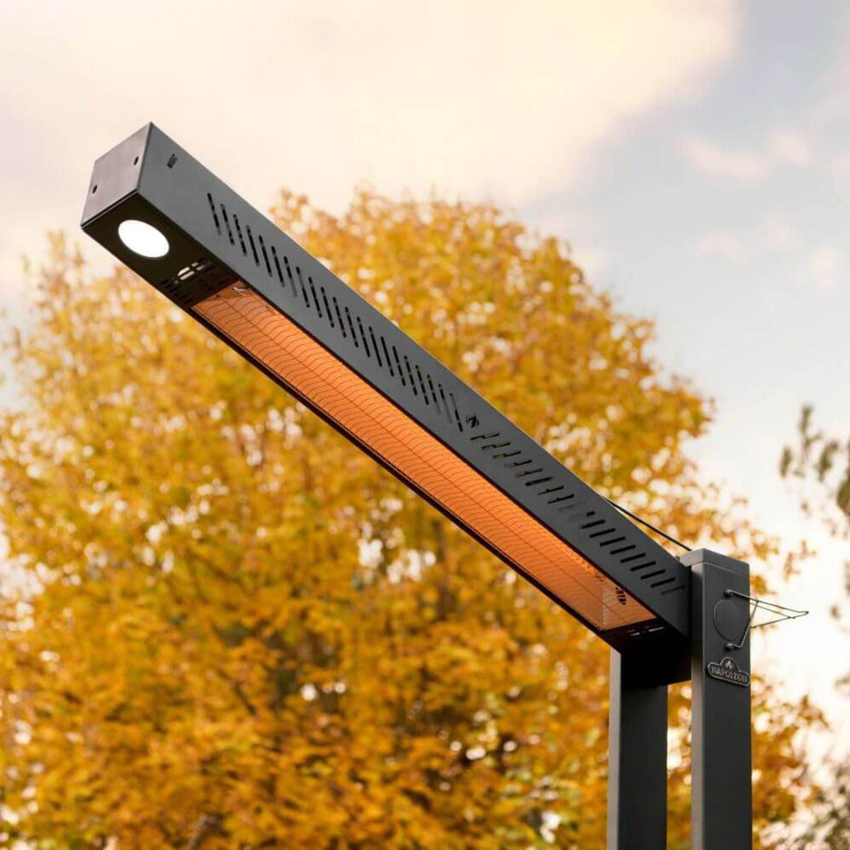 Napoleon NEOFV80IH Phantom Freestanding 1500W Electric Infrared Patio Heater - Heating Element - Detail