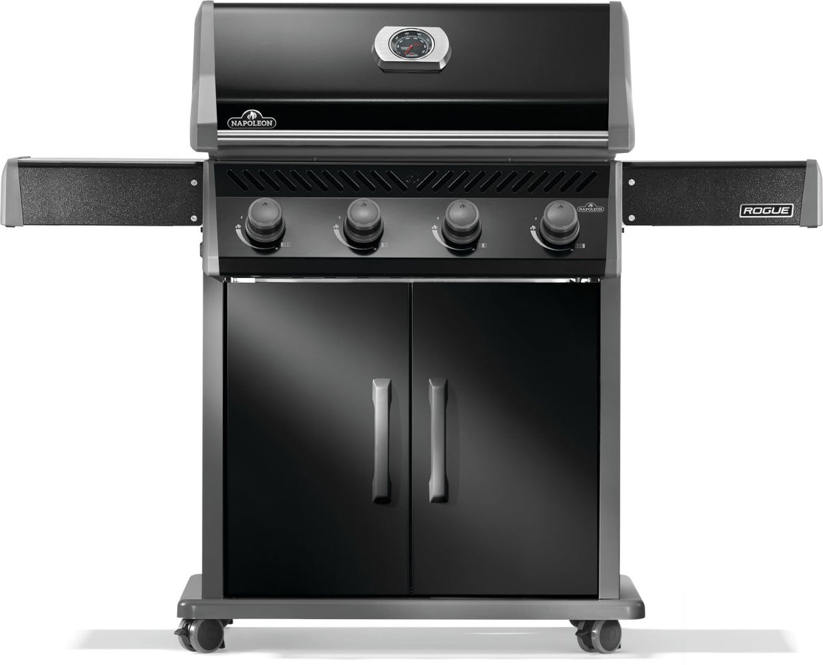 Napoleon Rogue 525 gas grill front view