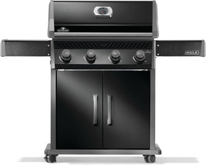 Napoleon Rogue 525 gas grill front view