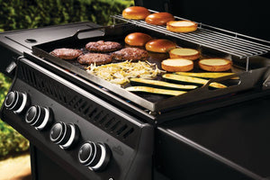 Napoleon Phantom Rogue PRO 30 griddle — Burgers on the cooktop