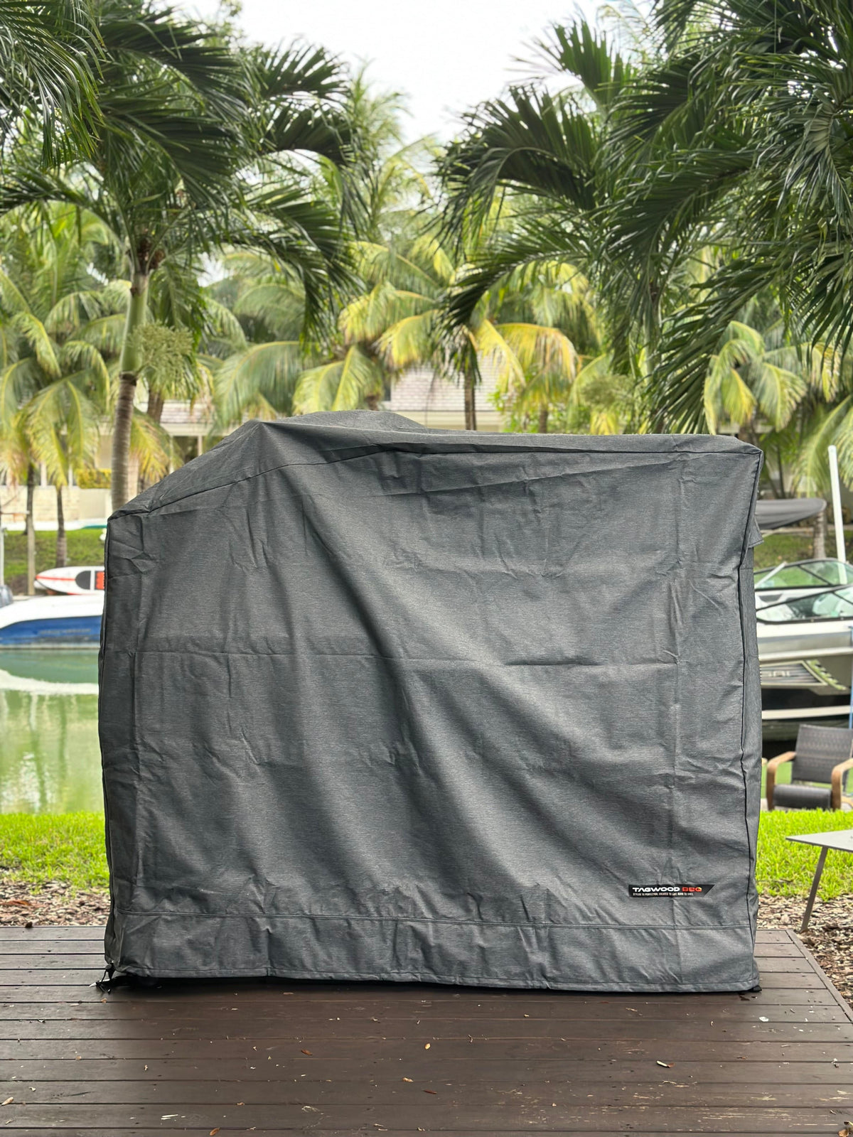 Tagwood BBQ COVE26 PRO Series UV-Resistant Water-Repellent Grill Cover