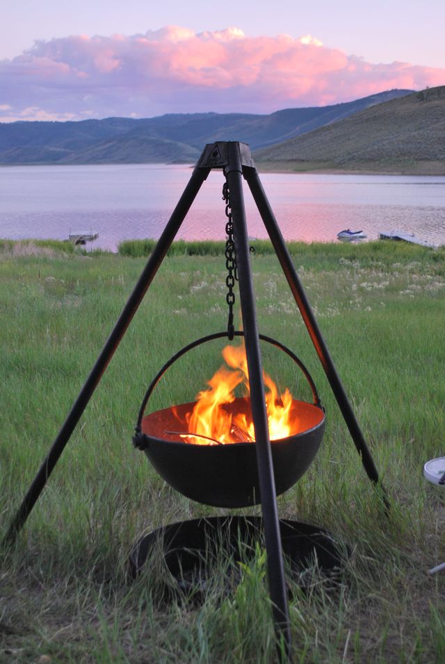 Cowboy Cauldron Wrangler 36" Fire Pit & Grill – alternate product view 3